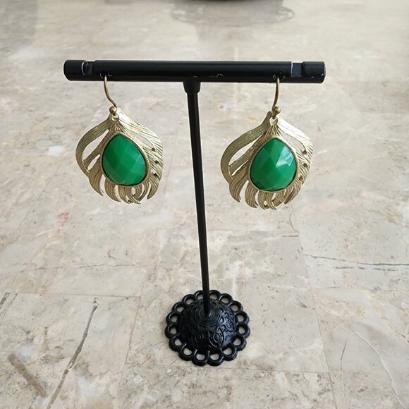 Stony Drop Leaf Motif Fashion Earrings - Picture 5 of 6